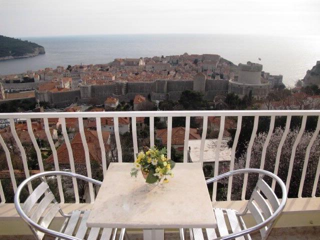 Apartment Meri Дубровник Екстериор снимка